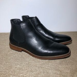Van Heusen Mens Chelsea boots. M 11